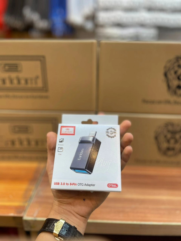 تصویر واقعی محصول در کنار کارتن مادر کالا